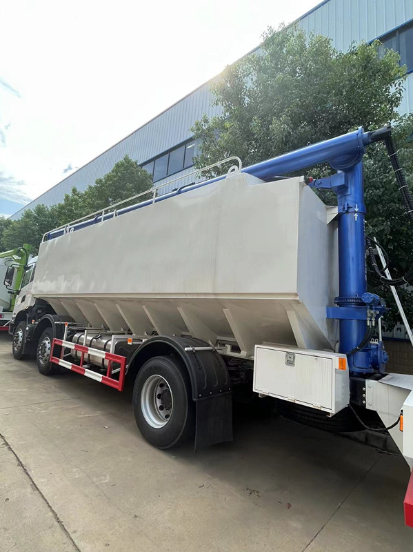 �|�L(f��ng)���\С���S����300�R����30����ɢ�b����\(y��n)ݔ܇(ch��)